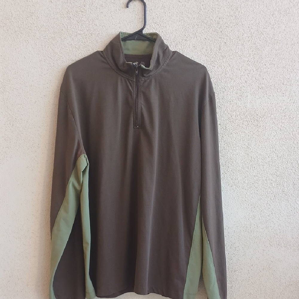 "Make Offer" Horny Toad Two-Tone Pullover